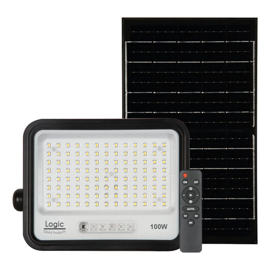Proyector Solar LED EcoLuz Plus 100W con panel solar monocristalino, control remoto, luz ajustable 7CCT e índice de protección IP66 para patios, jardines, terrazas y accesos.